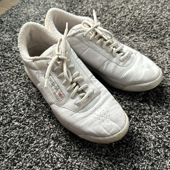 vintage Reeboks - Picture 4 of 4